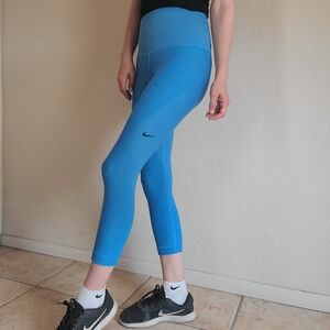Nike Womens Size XS Athletic Leggings Dri Fit Tech Blue Compression Running